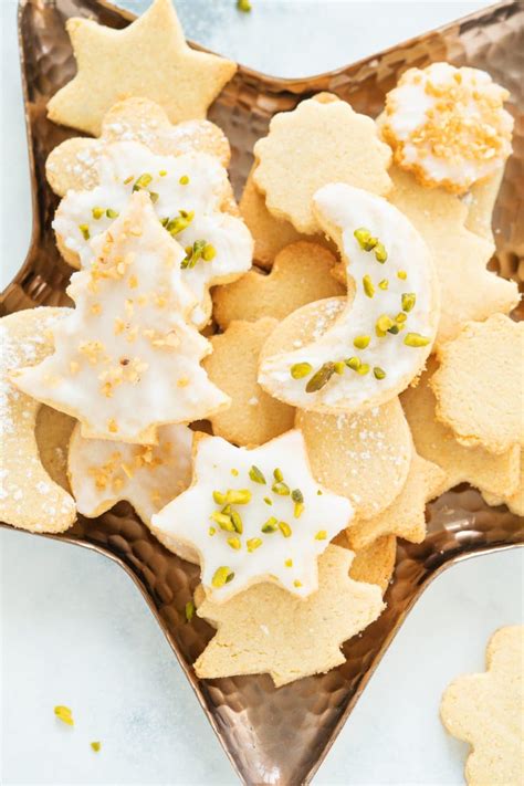 Easy Low Carb Christmas Cookies | Baking for Happiness
