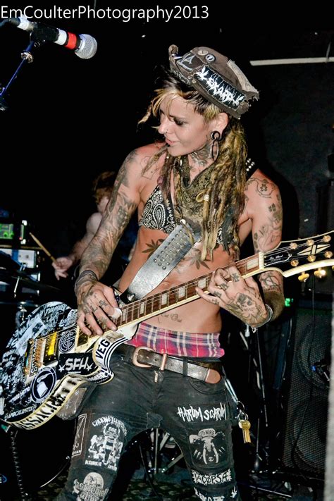 The Brutal Depth Of Obscenity... : Photo | Punk rock girls, Punk