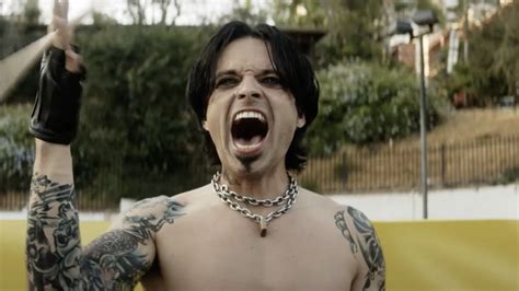 Watch the new teaser trailer for upcoming sex tape drama… | Kerrang!