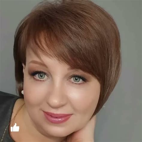 ЛУЧШИЕ СТРИЖКИ ДЛЯ ПОЛНЫХ ЖЕНЩИН: градуированное каре, объемный боб ...