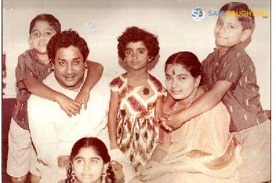 Sivaji Ganesan Family Tree, Wiki, Net Worth, Wife, Children | GleamBlog