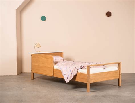 basica single bed