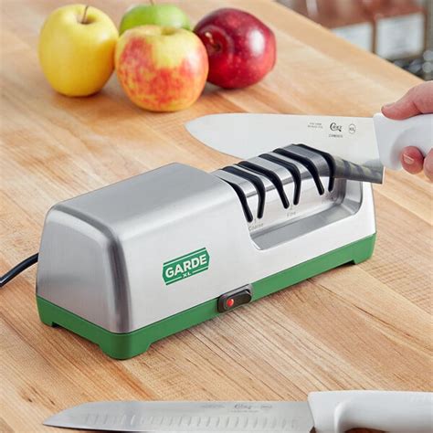 Types of Knife Sharpeners - Manual, Electric & More