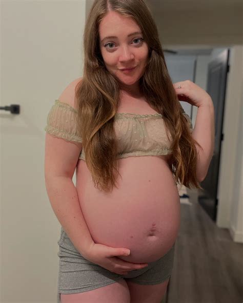 Renee Winter | Front or back? #outfitcheck #fitcheck #curvy #