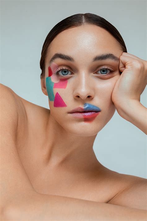 leonie images behance