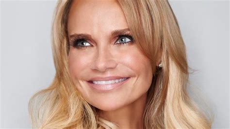 Kristin Chenoweth to sing National Anthem at Arizona Cardinals season