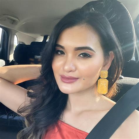 Back to 1980s 😜😝🧐 | Mony Sun