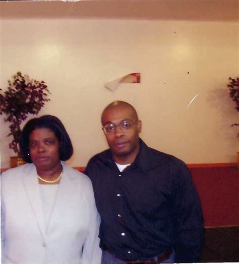 The Emotional Impact of Columbus, Ohio Obituaries - 8ckm1hs
