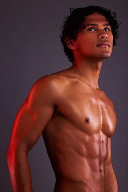 naked indian man pictures