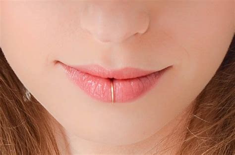 Lip Piercings Ring
