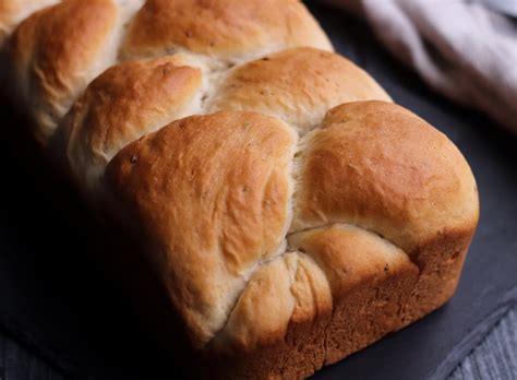 Aniseed Bread - Jehan Can Cook