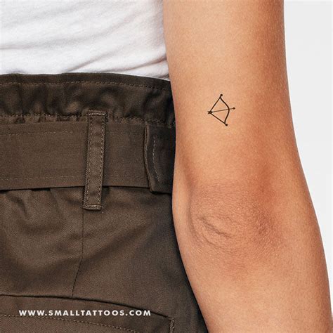 Bow and Arrow Temporary Tattoo (Set of 3) – Small Tattoos