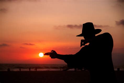 summer-sunset-cowboy_t20_YwazZ1 - Texas Hill Country