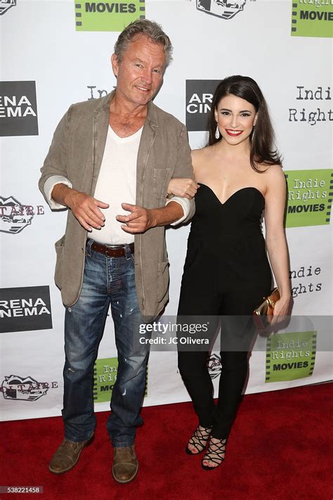 Daniela Bobadilla's feet