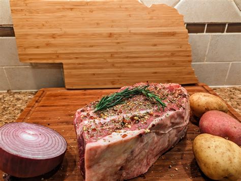 Grass Fed Chuck Roast Box – Pasture 104 Grass Fed Meats