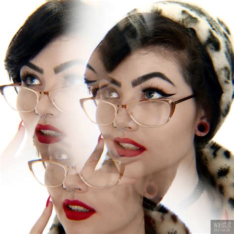 Alexa Rose Webb pinup - waist.it