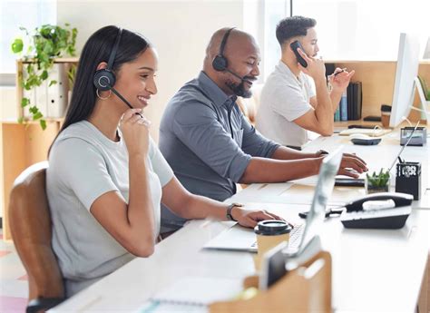 Is an Employee Call Center right for you? (And are they worth it?)