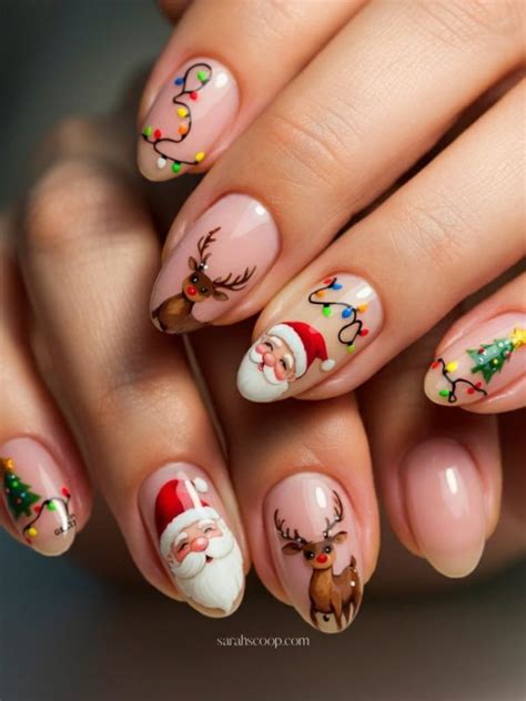 105+ Festive Santa Claus Nail Designs