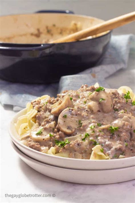 Ground Beef Stroganoff {One Pot, 30 minutes} - The Gay Globetrotter