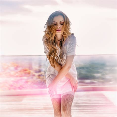 iFLYER: Alexandra Stan - LIVE