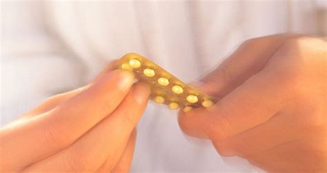 Противозачаточные таблетки способны защитить от рака яичников