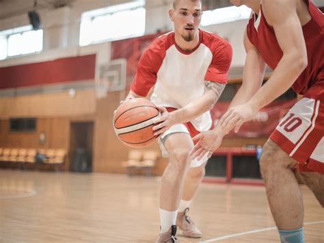 Basketball Passing Drill: Passing Lanes & Patience - Teach Hoops