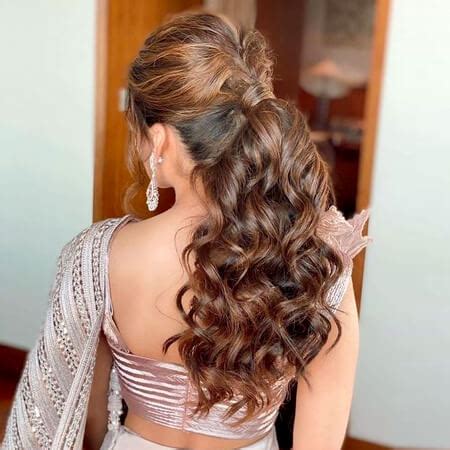 hairstyles  indian girls  saree  stylish