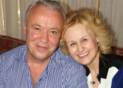 Умер муж писательницы Дарьи Донцовой