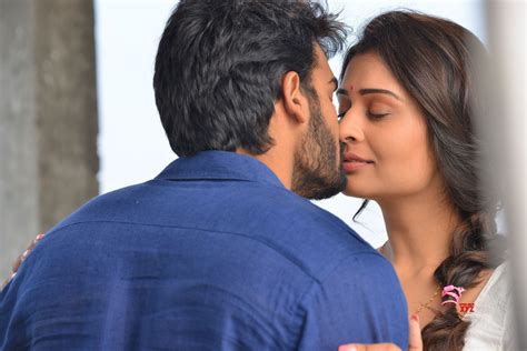 Kartikeya And Payal Rajput's Romantic HD Stills From RX 100 Movie