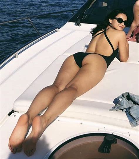 Camila Mendes bootylicious