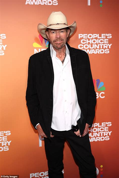 Toby Keith dead at 62: Tributes pour in for country singing legend who ...
