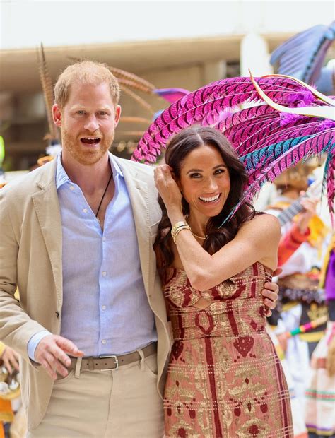 Meghan's Mole On Twitter: Is This The Biggest Royal Shock Yet? Image 19