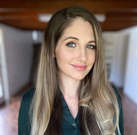 Christina Buttons Nude