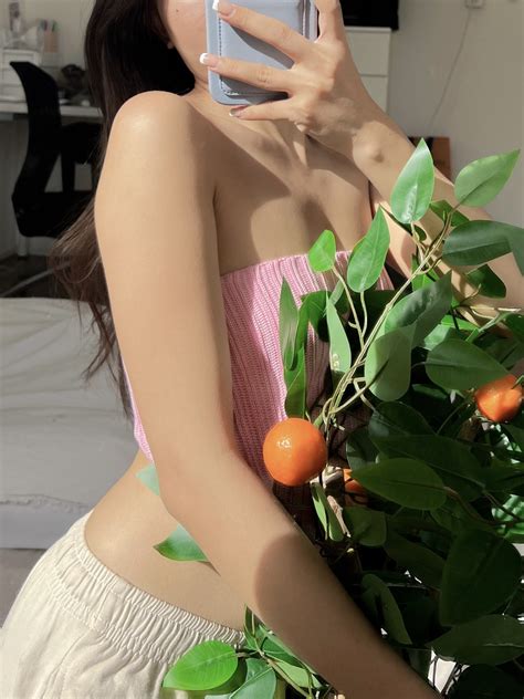 Experts Uncover The TRUTH About The Evanita OnlyFans Leak Image 18