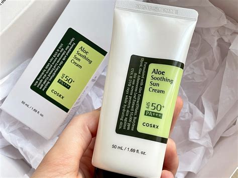 COSRX Aloe Soothing Sun Cream SPF50 PA+++ Review