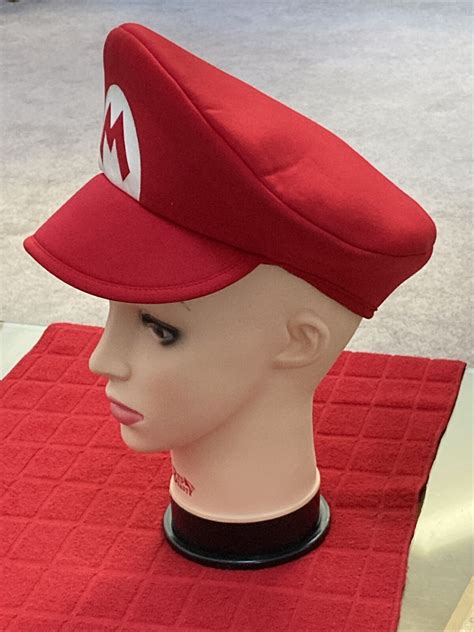 NINTENDO “MARIO” BROS. RED COSTUME CAP - Gem