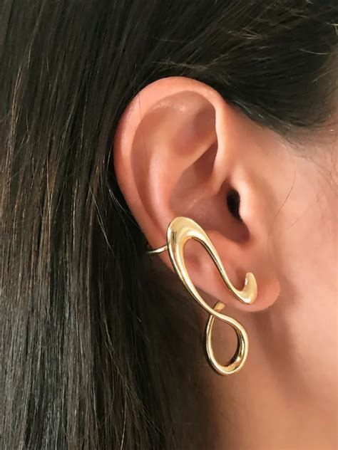 Treble Clef gold | Suisuee - Jewellery | Sculptural Timeless Jewelry