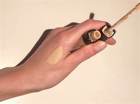 Консилер Chanel Le Correcteur De Chanel Longwear Concealer - Купить в ...