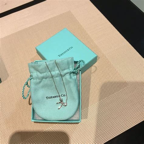 tiffany  necklace luxury accessories  carousell