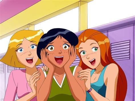 Pin by Victoria on Дизайн бара | Totally spies, Clover totally spies ...