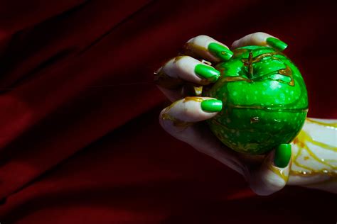 Rood on Behance