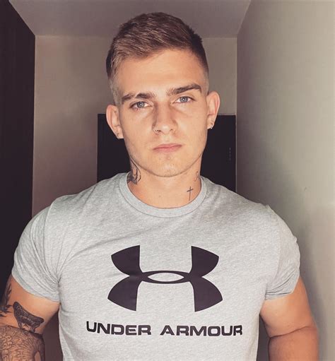 BASTI KUSSTATSCHER (@basti_kusstatscher4) • Instagram photos and videos