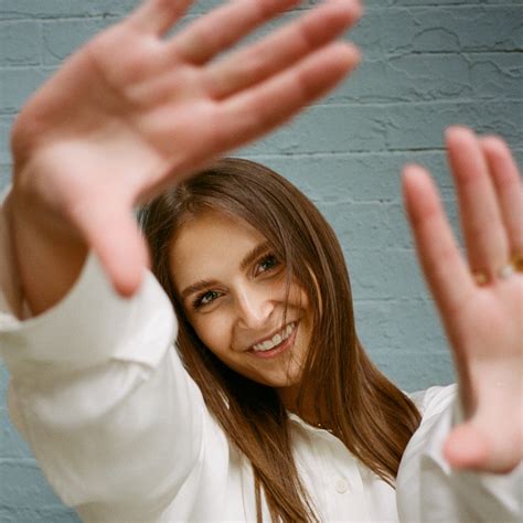 Ilana Wayne | Fora Travel