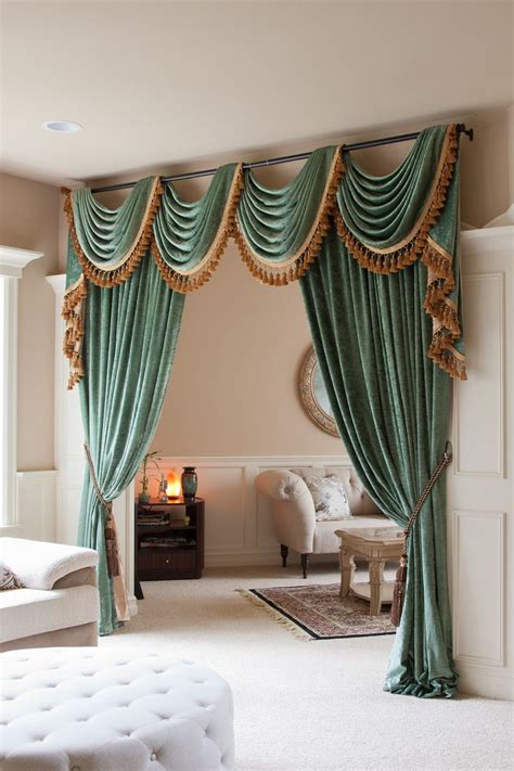 25 Perfect Examples Of Stylish Living Room Curtains with Valances ...