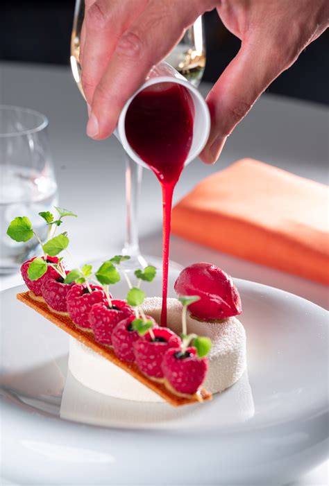 Restaurant Saint-James | Gastronomie Étoilée à Bordeaux | Hôtel Le