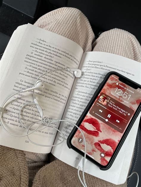 pinterest book aesthetic book girl book lovers