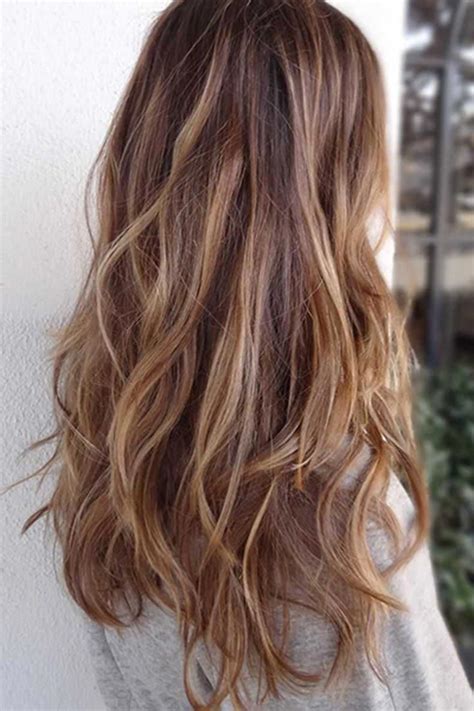 Cabello Ondulado En Capas Largas | FormatoAPA.com: Reglas y Normas APA