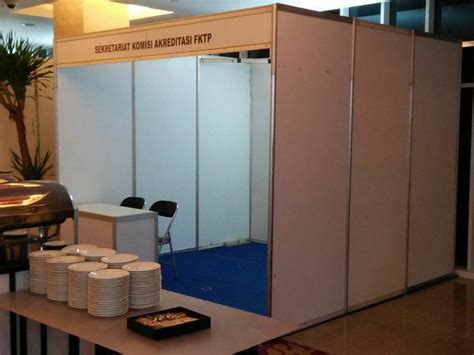 sewa booth event booth pameran stand bazar  partisi pameran medium