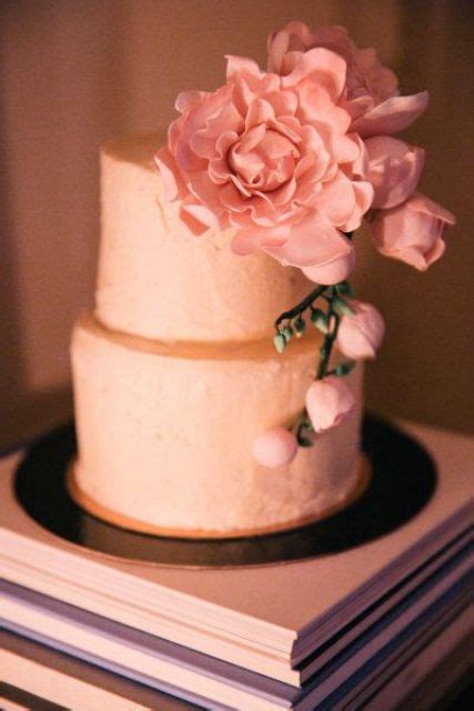 Hottest Wedding Cake Ideas for the Month of November - Amazing Cake Ideas