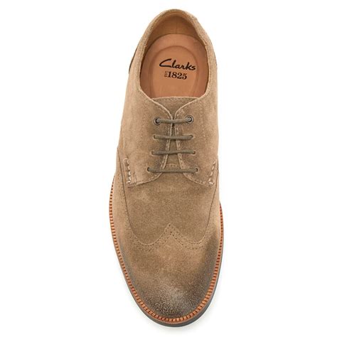 Clarks Broyd Wing Suede Derby Shoes in Beige (Natural) for Men - Lyst